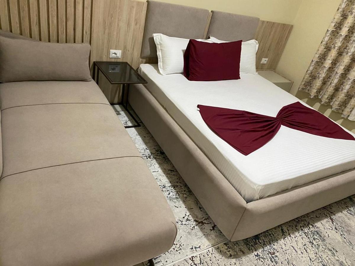 Kevin'S Lungomare Apartment Влёра Экстерьер фото