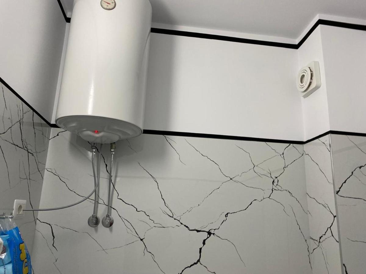 Kevin'S Lungomare Apartment Влёра Экстерьер фото